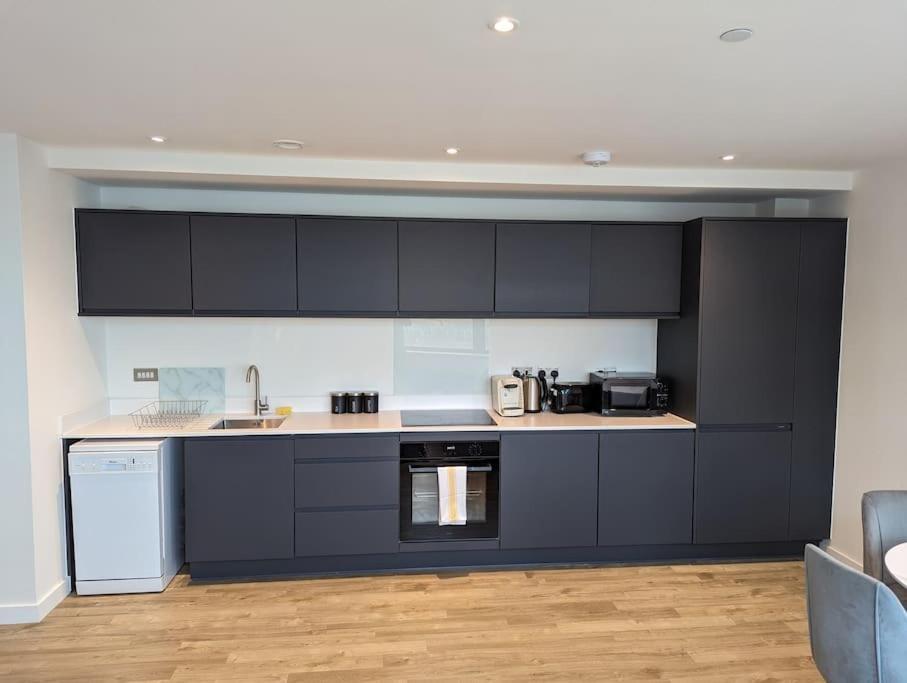 Lovely 1 Bed Apartment - Old Trafford Manchester Exterior photo